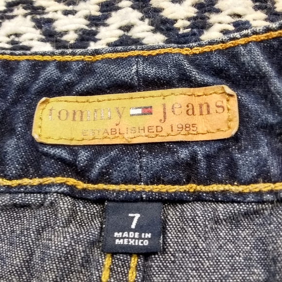 TOMMY HILFIGER MINI SKIRT VINTAGE STREET WEAR - Picture 4 of 8